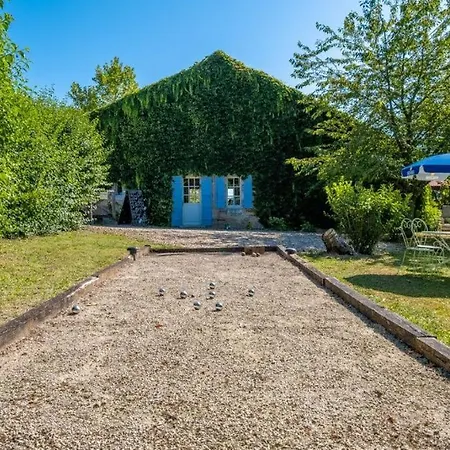 Holiday La Borie